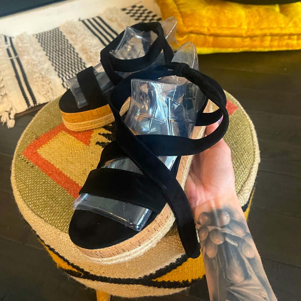 NEW House of Harlow 1960 X Revolve Joey Sandal in Black Women's Size 8
